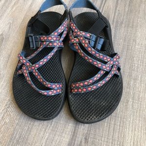 Chacos size 8